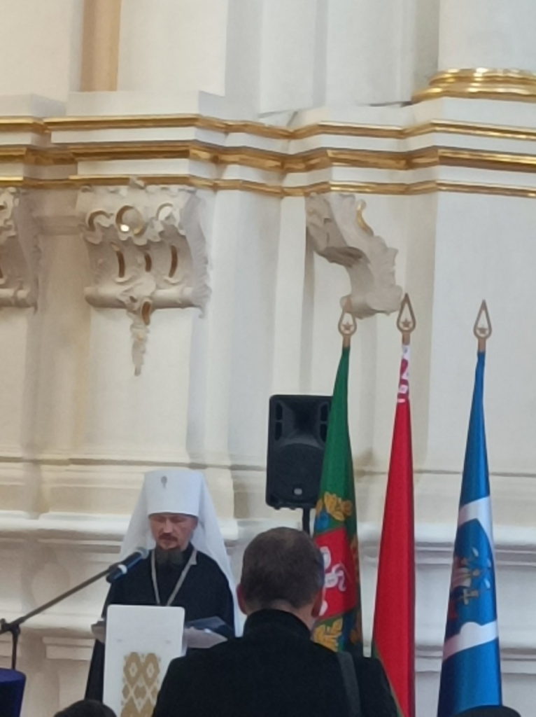 imgpsh_fullsize_anim (3).jpg