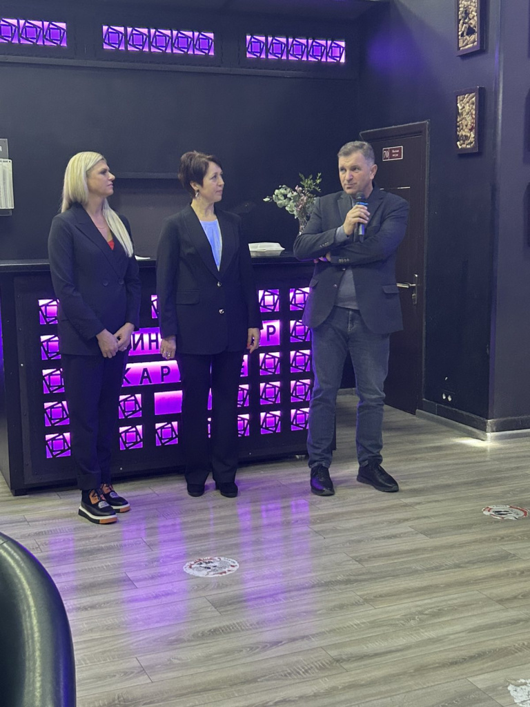 главный 1.jpg